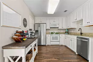 911 Rolling Brook Ln, Coppell, TX 75019 - Photo 10