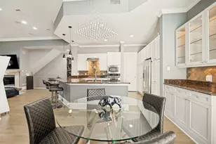 2716 Hibernia St, Dallas, TX 75204 - Photo 10