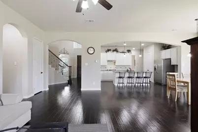 5213 Falcon Ridge Court, Rowlett, TX 75088 - Photo 6