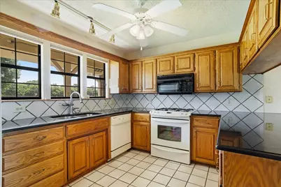 5393 State Highway 5, Van Alstyne, TX 75495 - Photo 10