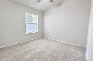 800 Bracken Pl, Arlington, TX 76017 - Photo 16