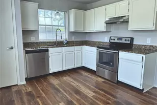 800 Bracken Pl, Arlington, TX 76017 - Photo 6