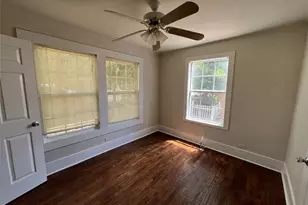 118 N McKown Ave, Sherman, TX 75092 - Photo 8
