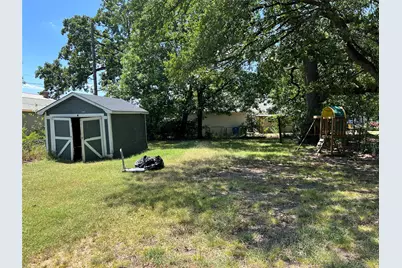 118 N McKown Avenue, Sherman, TX 75092 - Photo 12