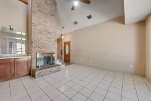 902 Ashmount Ln, Arlington, TX 76017 - Photo 6