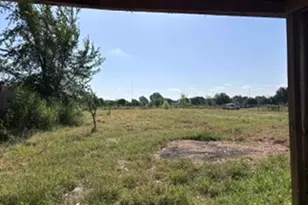6609 Pear Cir, Princeton, TX 75407 - Photo 16