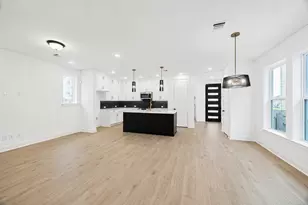4801 Vizsla Ln, McKinney, TX 75071 - Photo 2