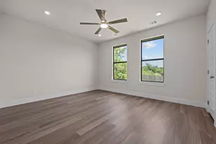 2623 Creekview Dr, Granbury, TX 76048 - Photo 22