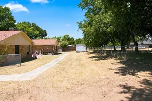 514 Dorothy Ln, Justin, TX 76247 - Photo 22