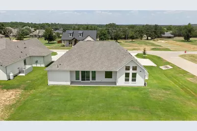 2188 Middlewood Circle, Granbury, TX 76049 - Photo 30