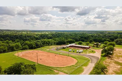 2188 Middlewood Circle, Granbury, TX 76049 - Photo 38