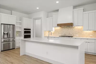 2188 Middlewood Circle, Granbury, TX 76049 - Photo 10