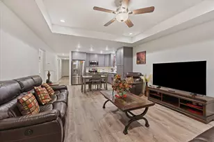 1206 Claude St, Dallas, TX 75203 - Photo 2