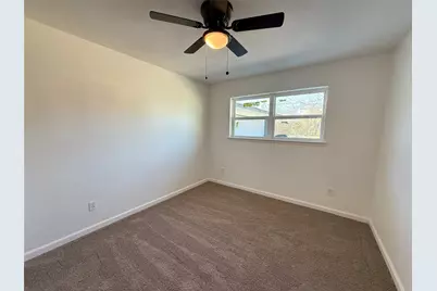 106 W Jeter Street, Mabank, TX 75147 - Photo 12