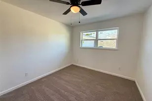 106 W Jeter St, Mabank, TX 75147 - Photo 12