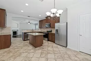 15721 Landing Creek Ln, Fort Worth, TX 76262 - Photo 10