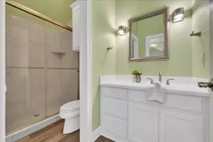 7005 Stone Bluff Ct, Granbury, TX 76048 - Photo 26