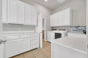 7005 Stone Bluff Ct, Granbury, TX 76048 - Photo 22