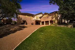 7005 Stone Bluff Ct, Granbury, TX 76048 - Photo 2