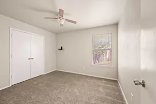 5509 Timber Ridge Ct, Watauga, TX 76137 - Photo 10