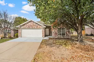 5509 Timber Ridge Ct, Watauga, TX 76137 - Photo 1