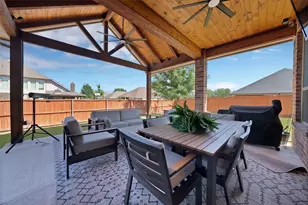 4702 Sunflower Dr, Mansfield, TX 76063 - Photo 8
