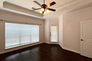 2209 Kirby St, Dallas, TX 75204 - Photo 8