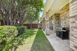 925 Spring Brook Dr, Allen, TX 75002 - Photo 24