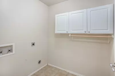 3511 Austin Street, Gainesville, TX 76240 - Photo 2