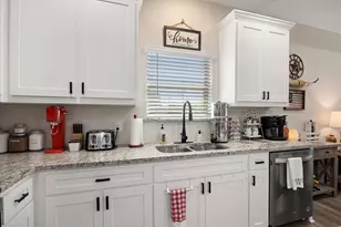 1608 Ridgeview Trail, Granbury, TX 76048 - Photo 10