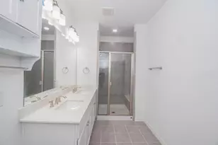 9923 Schramm St, Irving, TX 75063 - Photo 14