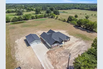 1282 Cr 4105, Greenville, TX 75401 - Photo 34