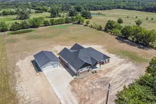 1282 Co Rd 4105, Greenville, TX 75401 - Photo 20