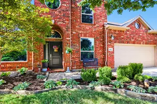 9603 Honeysuckle Dr, Frisco, TX 75035 - Photo 2