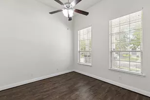 400 Warwick Blvd, Lewisville, TX 75056 - Photo 10