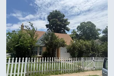 2701 Stuart Drive, Fort Worth, TX 76104 - Photo 1