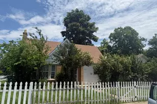 2701 Stuart Dr, Fort Worth, TX 76104 - Photo 1