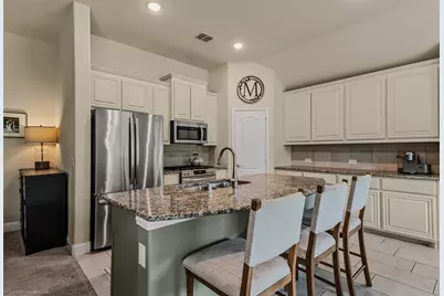 485 W Autumn Hill Bluff, Lavon, TX 75166 - Photo 8