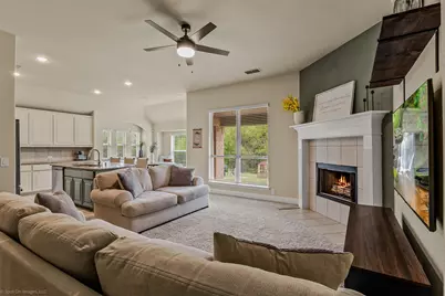 485 W Autumn Hill Bluff, Lavon, TX 75166 - Photo 4