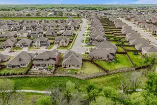 485 W Autumn Hill Bluff, Lavon, TX 75166 - Photo 2