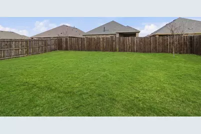 10407 Twisting Springs Drive, Aubrey, TX 76227 - Photo 22