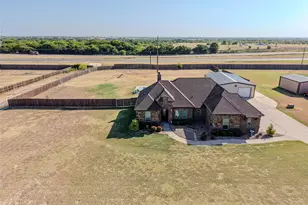 123 Cactus Dr, Decatur, TX 76234 - Photo 1
