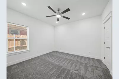 821 S Ayers Avenue, Fort Worth, TX 76103 - Photo 20