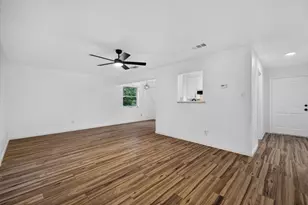 5205 Cloyce Ct, North Richland Hills, TX 76180 - Photo 14