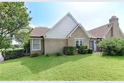 2601 Country Place, Carrollton, TX 75006 - Photo 1