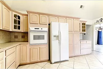2601 Country Place, Carrollton, TX 75006 - Photo 6