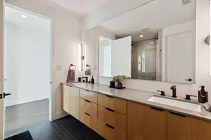 2004 Prairie Ave, Dallas, TX 75204 - Photo 18