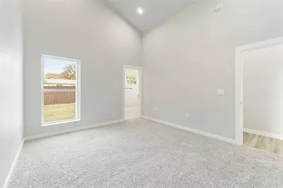 11915 Carson, Balch Springs, TX 75180 - Photo 12