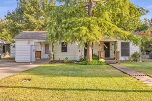 204 W 7th St, Irving, TX 75060 - Photo 1