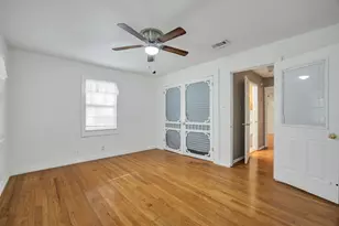 204 W 7th St, Irving, TX 75060 - Photo 26